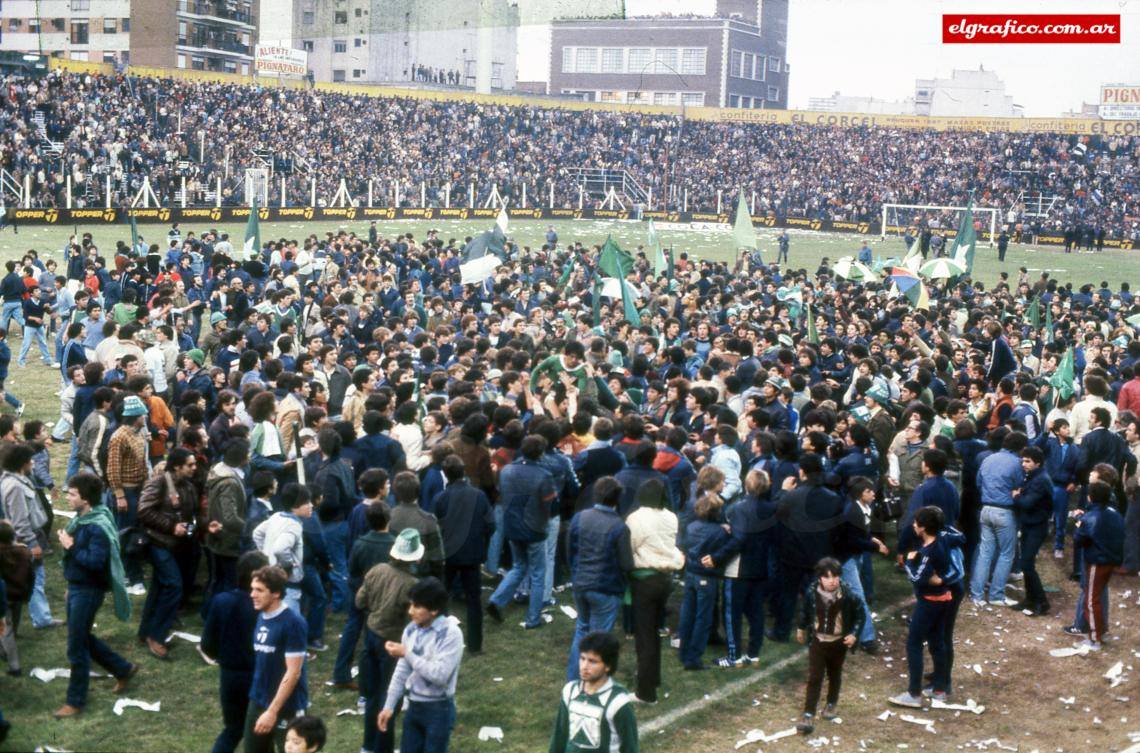 Felices 116º años Ferro Felices 116º años Ferro